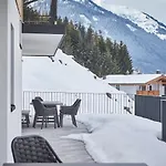 Wiesl Lodge Saalbach